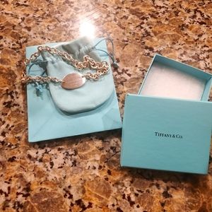 Tiffany's necklace